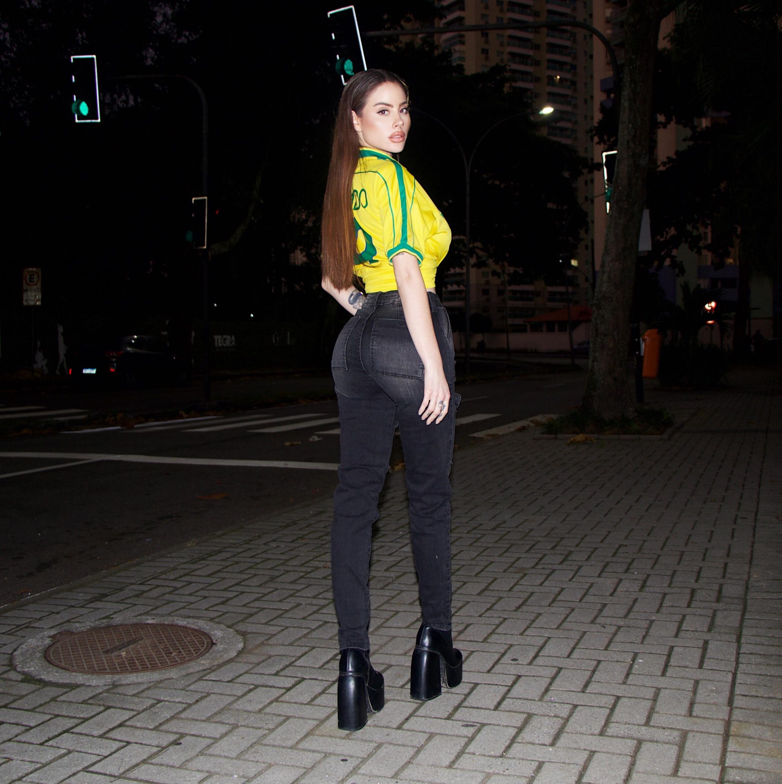 Jeans W. Cargo Black Desgastado - Vista 3