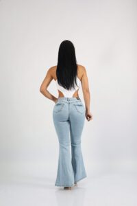 Jeans Flare Tahali Celeste Rock - Vista 4