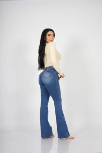 flare four button Alemania