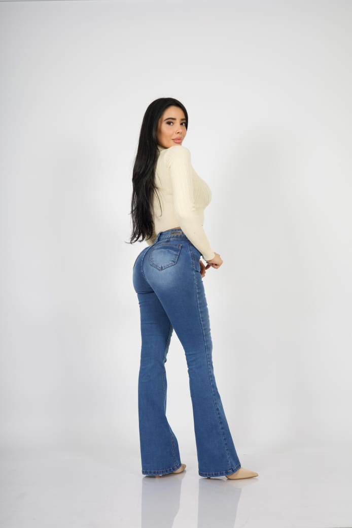 flare four button Alemania